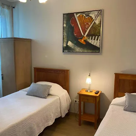 Isaias Guest house *