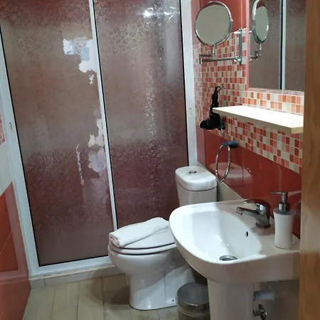 Isaias Guest house