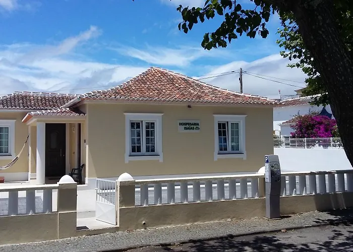 בית הארחה Isaias 3*