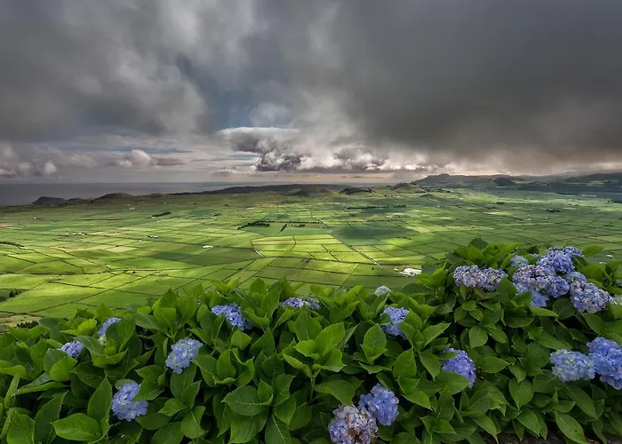 Isaias בית הארחה 3*